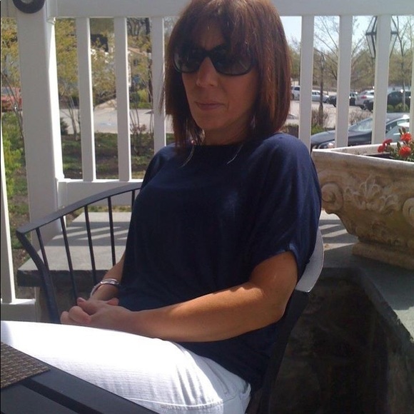 Meet your Posher, Kristen - Picture 2 of 11